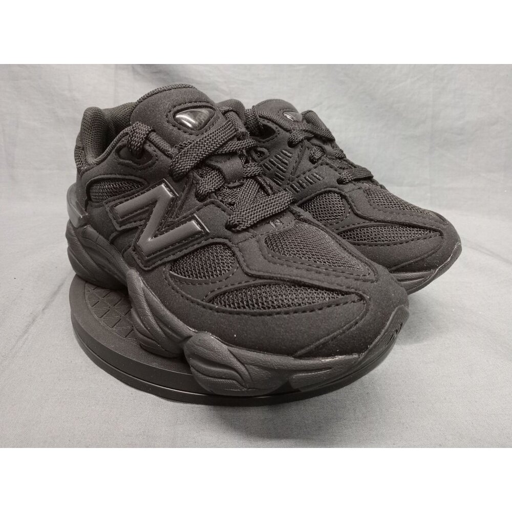 New Balance Boys 9060 Sneakers GC9060BB Suede Mesh Black Size 7 NEW NO BOX! - Picture 3 of 11